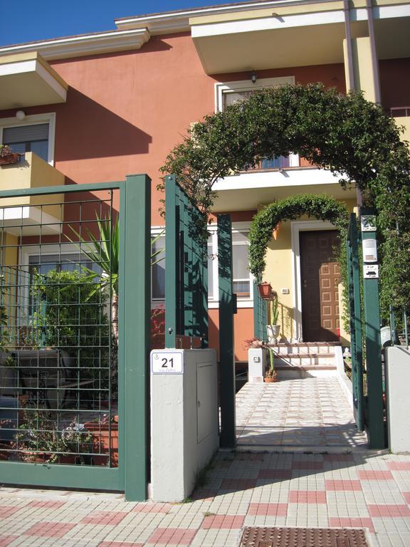 Sweet Sardinia Apartment R2968 Elmas 객실 사진