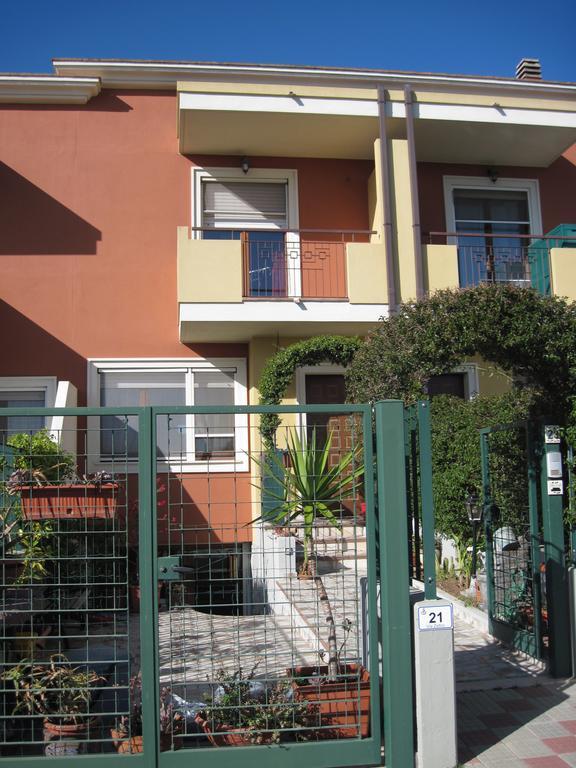 Sweet Sardinia Apartment R2968 Elmas 객실 사진
